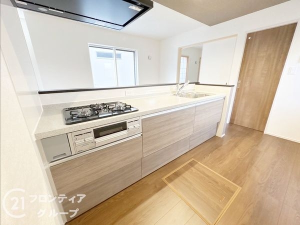 大和郡山市九条町　新築一戸建て　第１１　２号棟