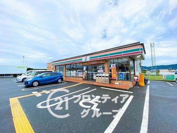 磯城郡川西町大字下永　新築一戸建て　第１　１号棟(セブンイレブン天理庵治町店)