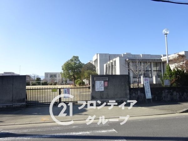 橿原市醍醐町の中古一戸建て(橿原市立鴨公小学校)