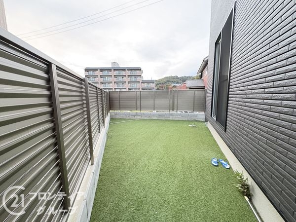 奈良市三松２丁目の中古一戸建て