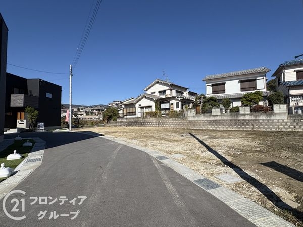 生駒郡平群町吉新３丁目　新築一戸建て　４号棟
