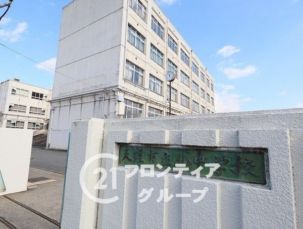 天理市勾田町　新築一戸建て　１号棟(天理市立北中学校)