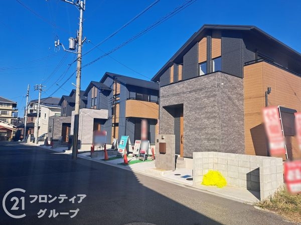 天理市勾田町　新築一戸建て　１号棟
