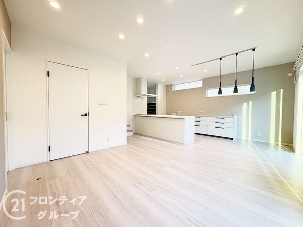 奈良市古市町　中古一戸建て
