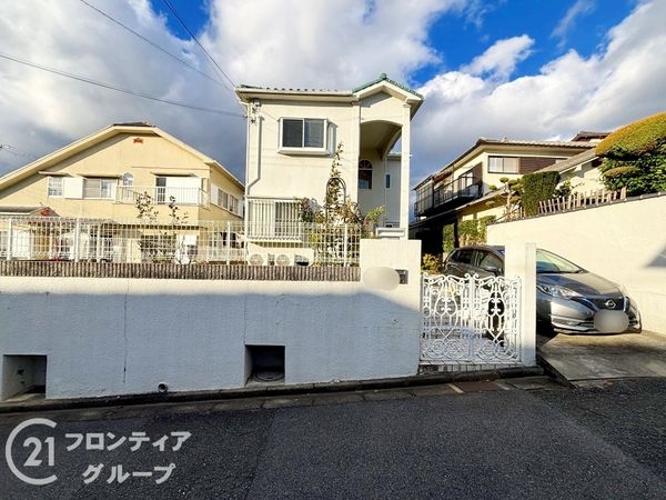 奈良市神功５丁目の中古一戸建て