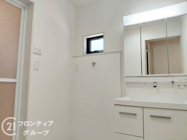 木津川市城山台３丁目　新築一戸建て　４号棟