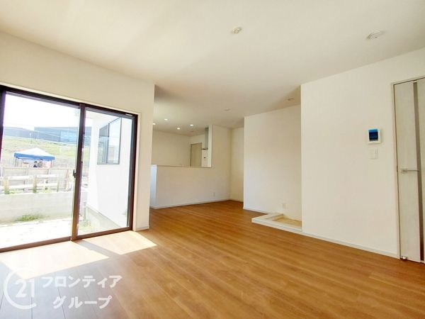 木津川市城山台３丁目　新築一戸建て　４号棟