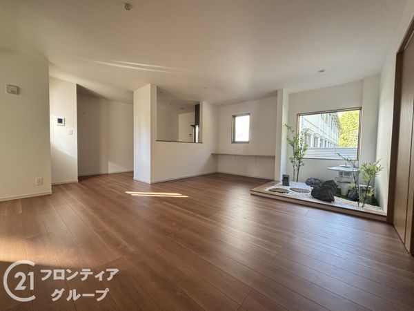 木津川市城山台３丁目　新築一戸建て　１号棟