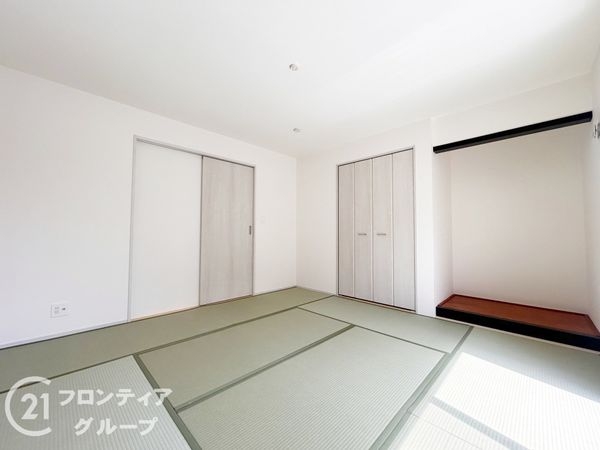 木津川市城山台３丁目　新築一戸建て　２号棟