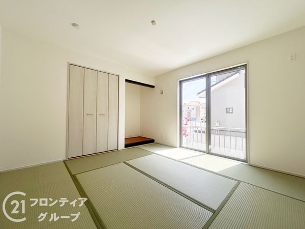 木津川市城山台３丁目　新築一戸建て　２号棟