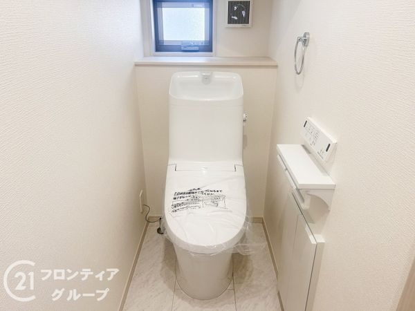 木津川市城山台３丁目　新築一戸建て　２号棟
