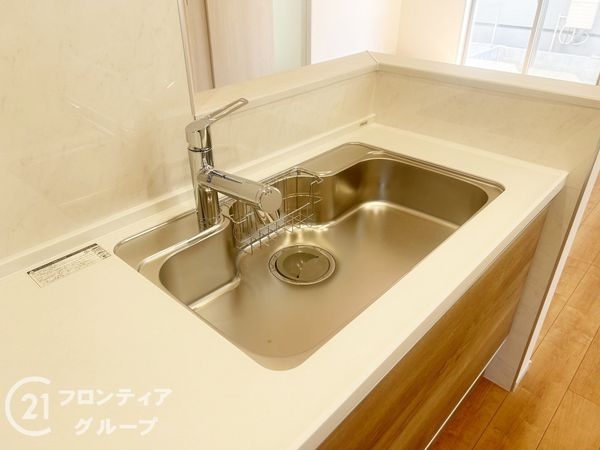 木津川市城山台３丁目　新築一戸建て　２号棟