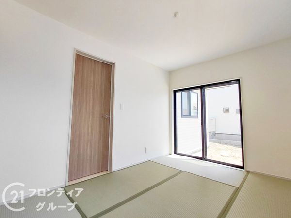木津川市城山台３丁目　新築一戸建て　３号棟