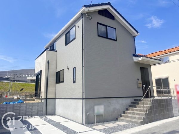 木津川市城山台３丁目　新築一戸建て　３号棟