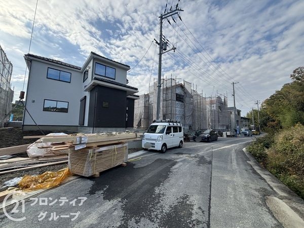 木津川市城山台３丁目　新築一戸建て　９号棟