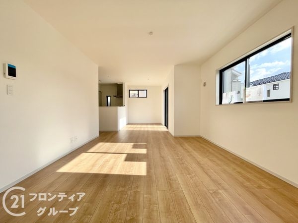 木津川市城山台３丁目　新築一戸建て　２２号棟