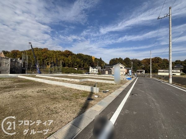 木津川市城山台３丁目　新築一戸建て　１１号棟