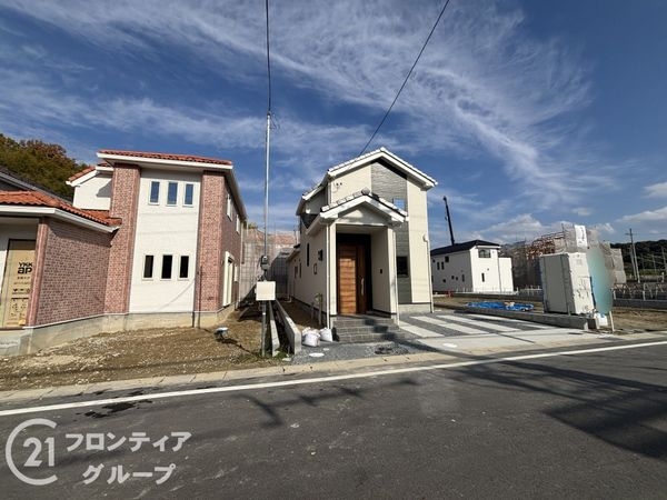 木津川市城山台３丁目　新築一戸建て　１１号棟
