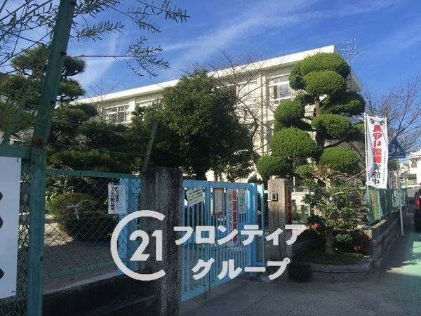 奈良市押熊町　新築一戸建て　第３　１号棟(奈良市立平城小学校)