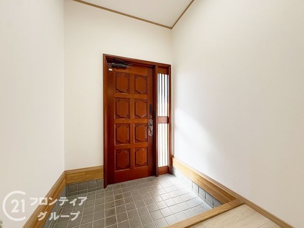 生駒市南田原町の中古一戸建て