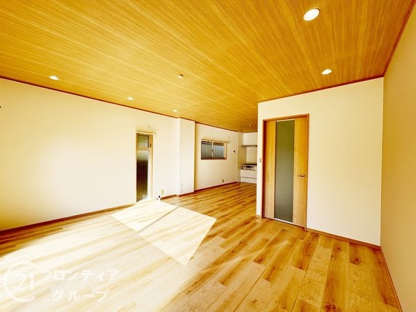 生駒市南田原町の中古一戸建て