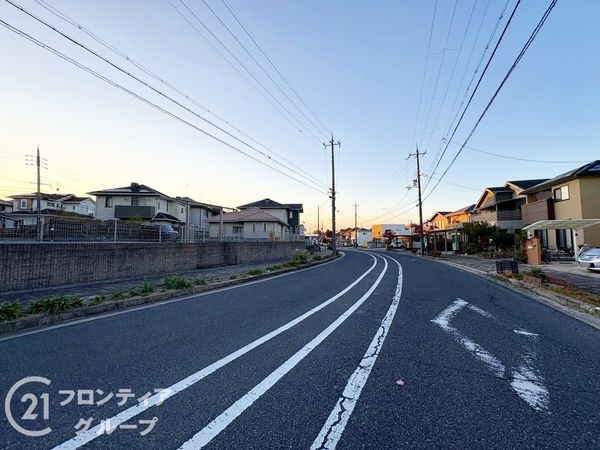 木津川市梅美台３丁目の中古一戸建て