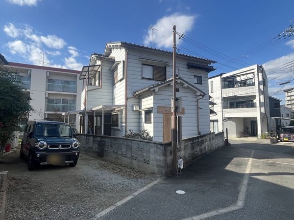 橿原市小綱町の中古一戸建て