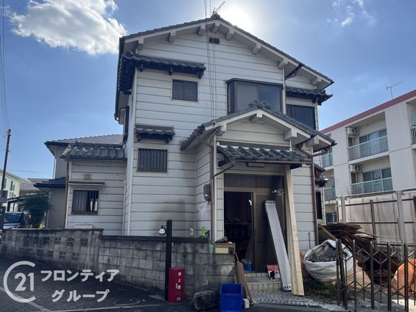 橿原市小綱町の中古一戸建て