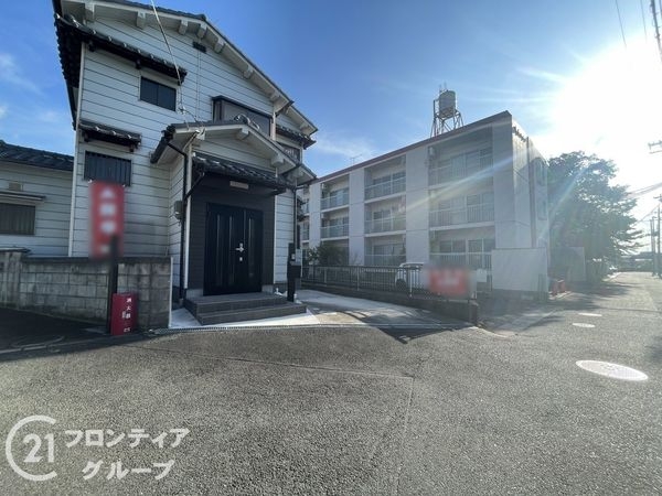 橿原市小綱町の中古一戸建て