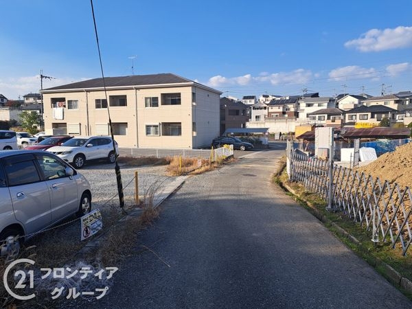 奈良市宝来町　新築一戸建て　１期　２号棟