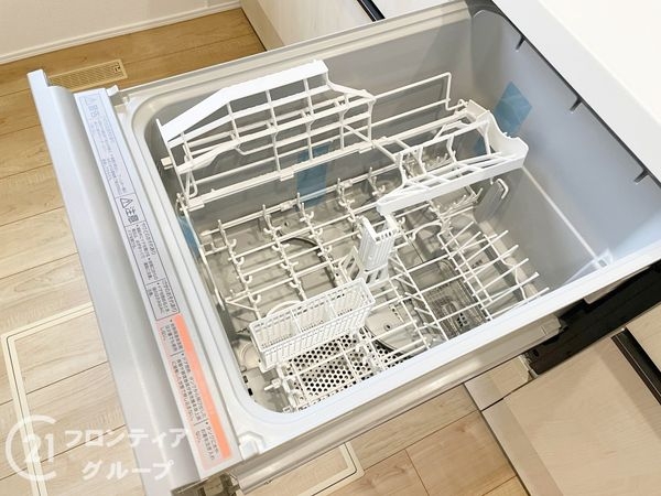 奈良市宝来町　新築一戸建て　１期　２号棟