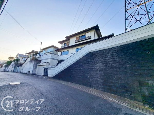 生駒市喜里が丘２丁目の中古一戸建て