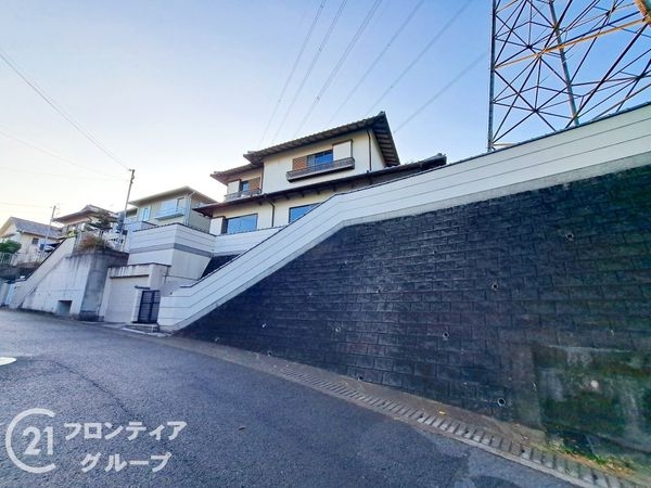 生駒市喜里が丘２丁目の中古一戸建て