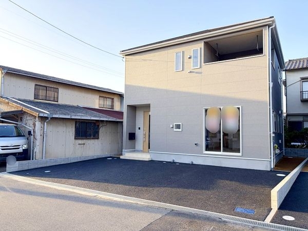 天理市前栽町　新築一戸建て　第４　１号棟