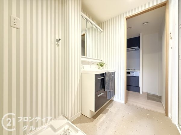 ふぁみーゆ生駒２番館　中古マンション