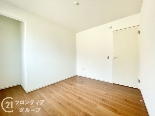 京田辺市三山木野神　新築一戸建て　１期　２号棟