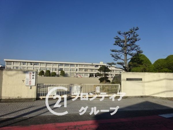 橿原市曽我町の中古一戸建て(橿原市立真菅小学校)
