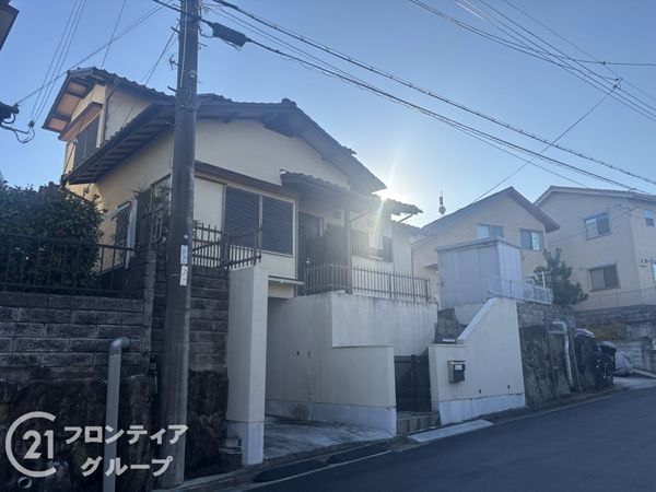 奈良市学園緑ヶ丘３丁目の中古一戸建て