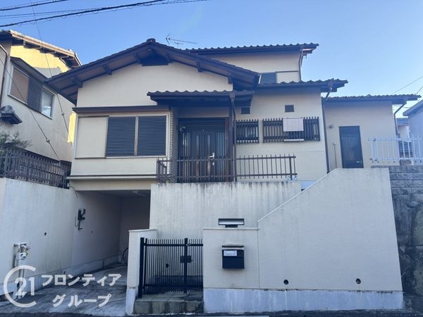 奈良市学園緑ヶ丘３丁目の中古一戸建て