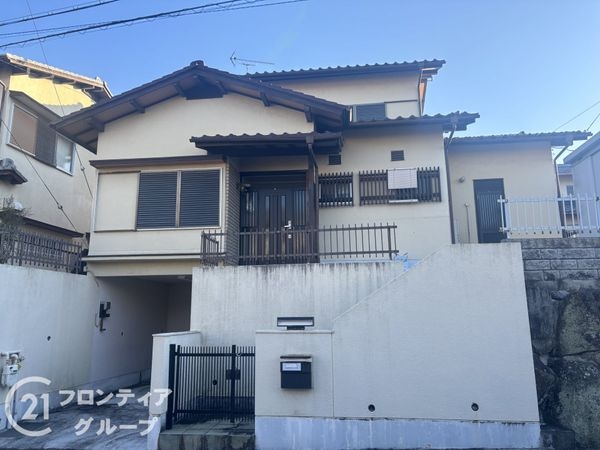 奈良市学園緑ヶ丘３丁目　中古一戸建て