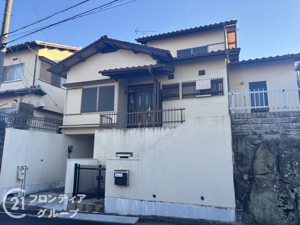 奈良市学園緑ヶ丘３丁目の中古一戸建て