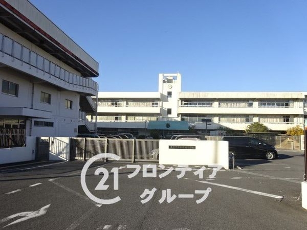 橿原市大久保町　新築一戸建て　第１　２号棟(橿原市立畝傍北小学校)