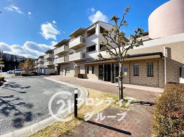 グランドメゾン学園前ガーデンテラス　中古マンション