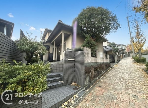 北葛城郡王寺町畠田７丁目　中古一戸建て
