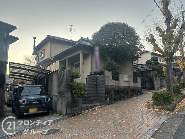 北葛城郡王寺町畠田７丁目の中古一戸建て