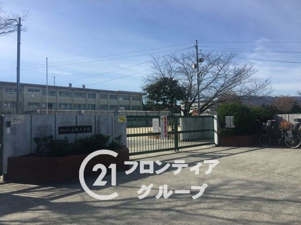 奈良市三碓６丁目の中古一戸建て(奈良市立三碓小学校)