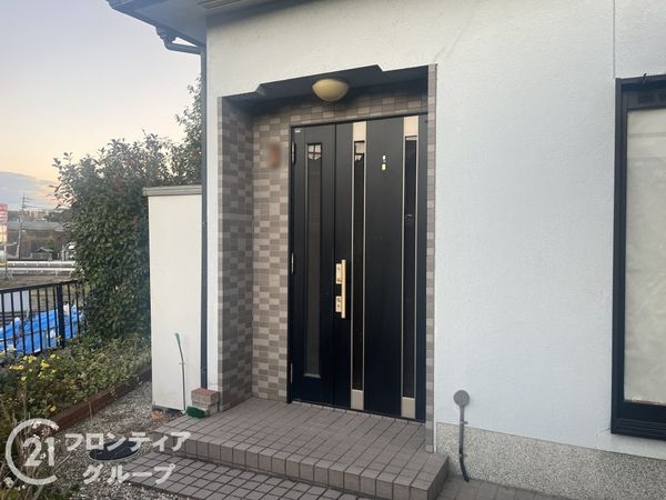 奈良市三碓６丁目の中古一戸建て