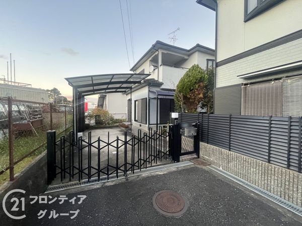 奈良市三碓６丁目の中古一戸建て