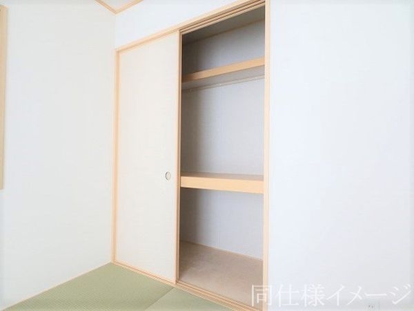 橿原市大久保町　新築一戸建て　第１　３号棟