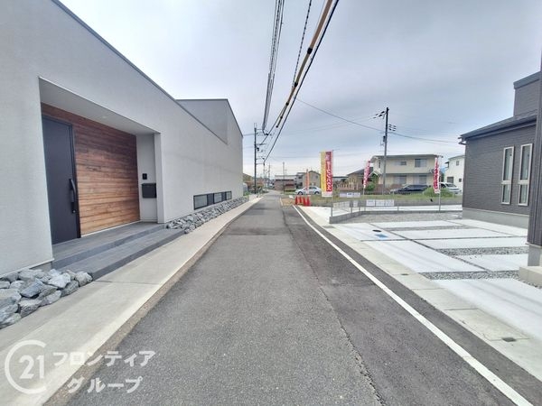 北葛城郡広陵町大字萱野　新築一戸建て　３期　2号棟
